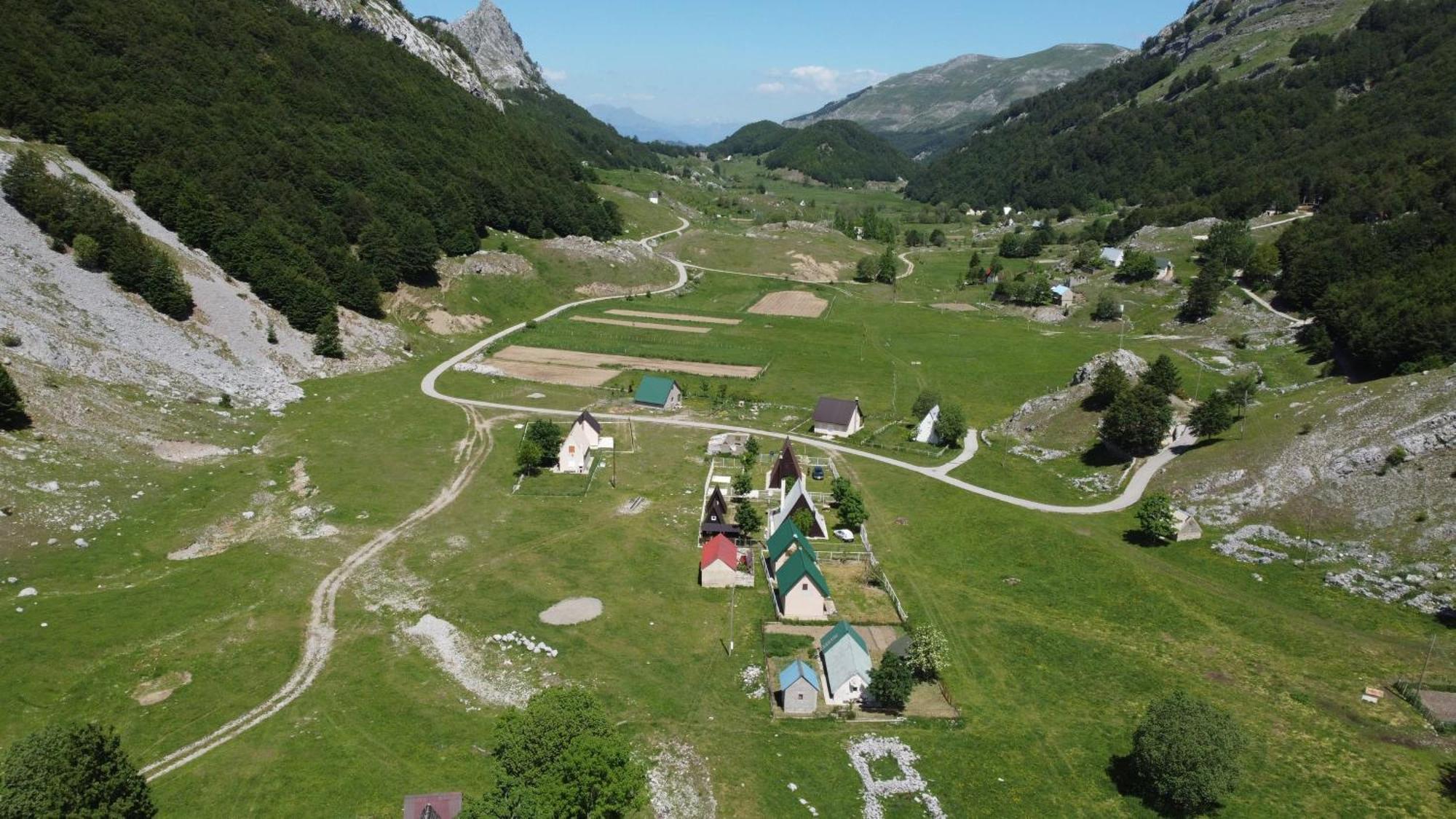 Katun Mokra Accommodation & Horseback Riding Podgorica Exterior photo