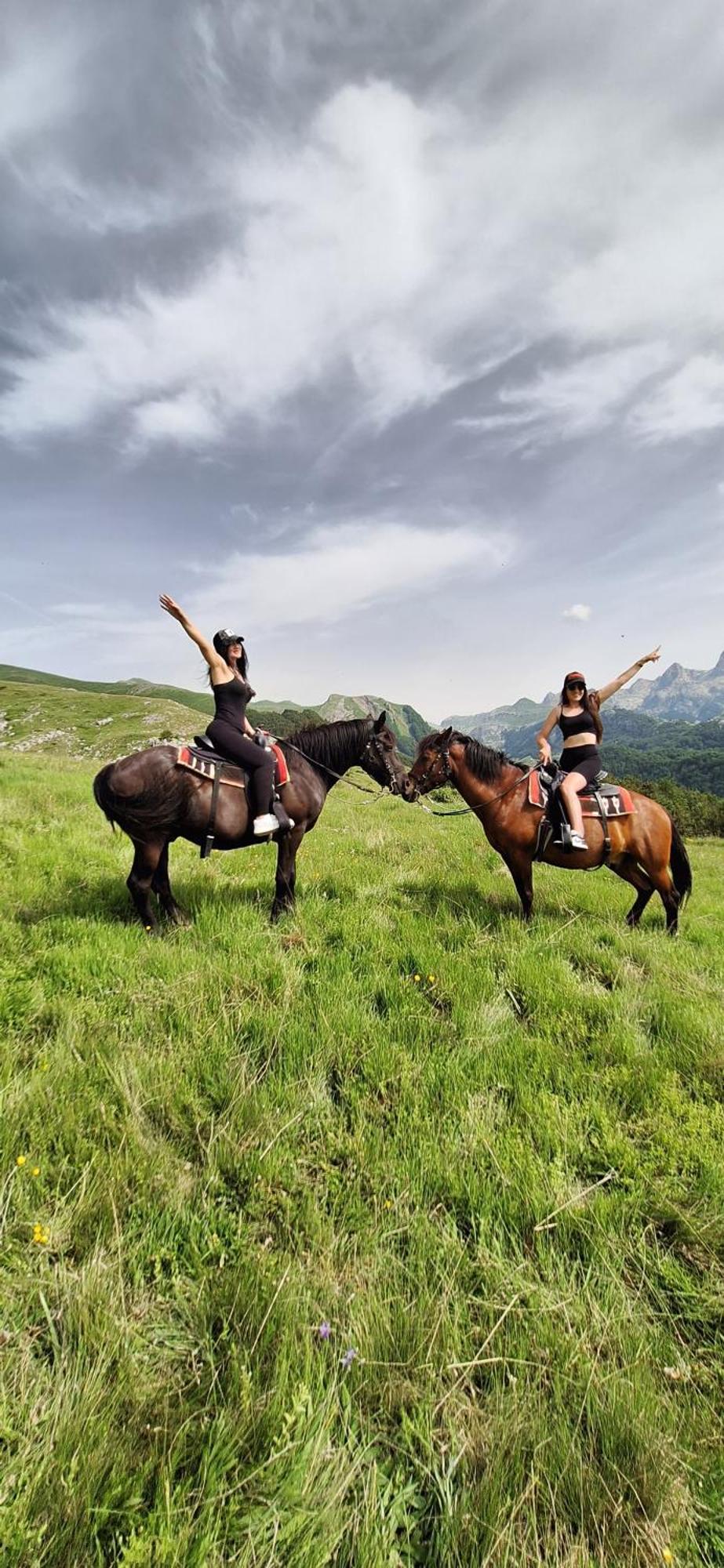 Katun Mokra Accommodation & Horseback Riding Podgorica Exterior photo